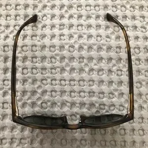 Ray-Ban | Accessories | Rayban Polarized Sunglasses With  display picture 2